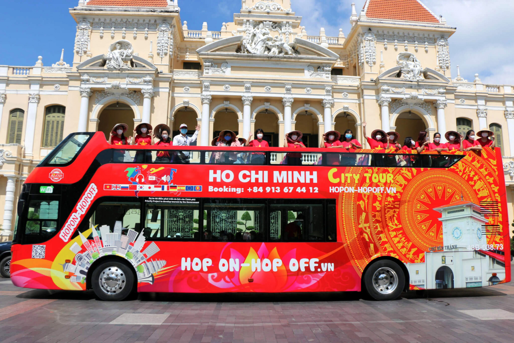 1 ROUND HO CHI MINH CITY PANORAMIC BUS TOUR - Image 14