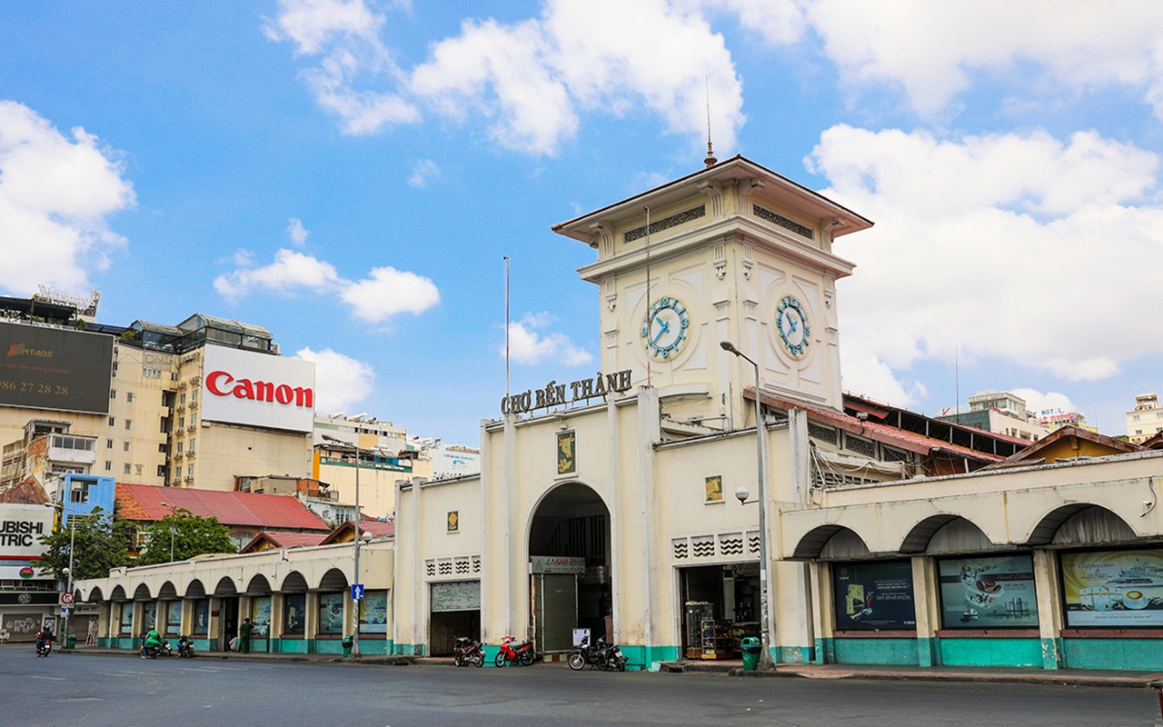 1 ROUND HO CHI MINH CITY PANORAMIC BUS TOUR - Image 8