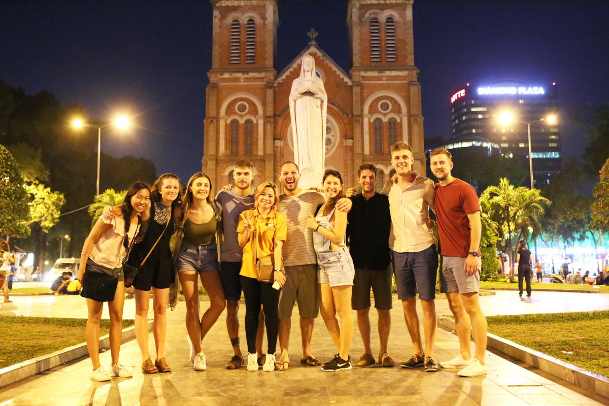 1 ROUND HO CHI MINH CITY PANORAMIC BUS TOUR - Image 5