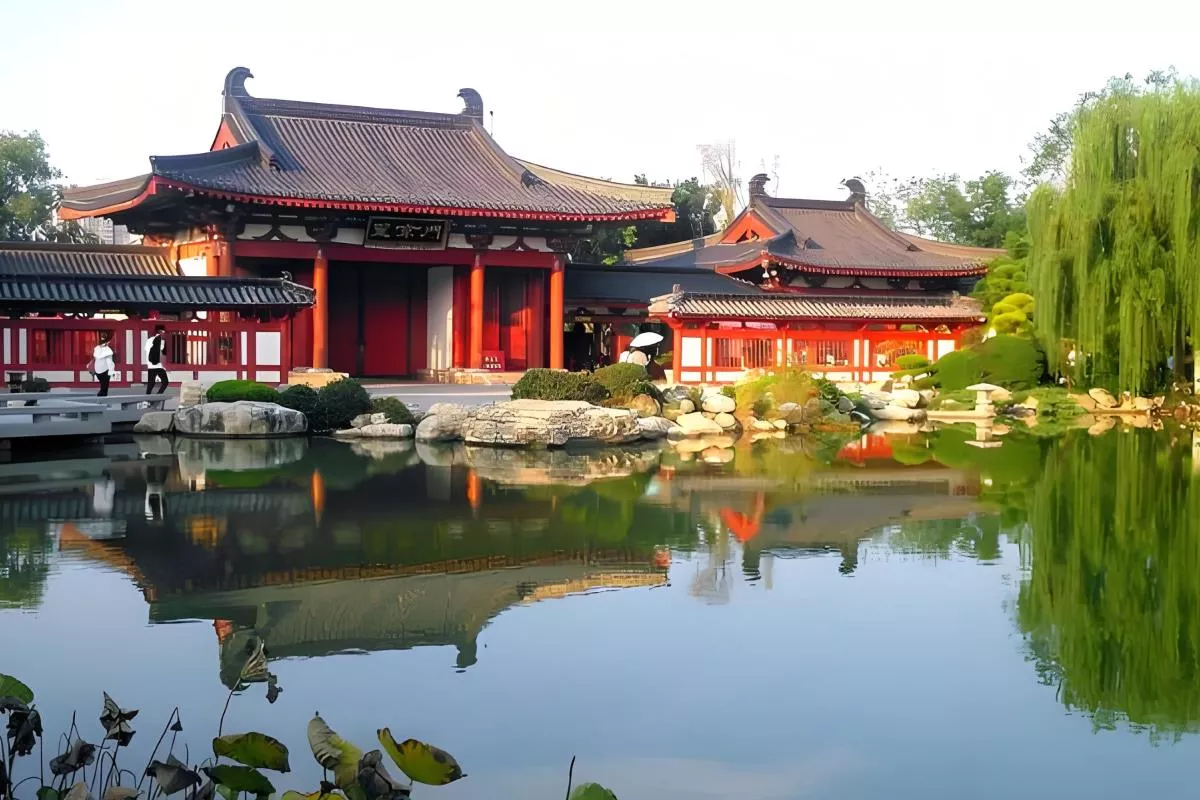 13 Days Beijing, Xian, Shanghai, Water Town, Suzhou, Hangzhou Tour - Image 5