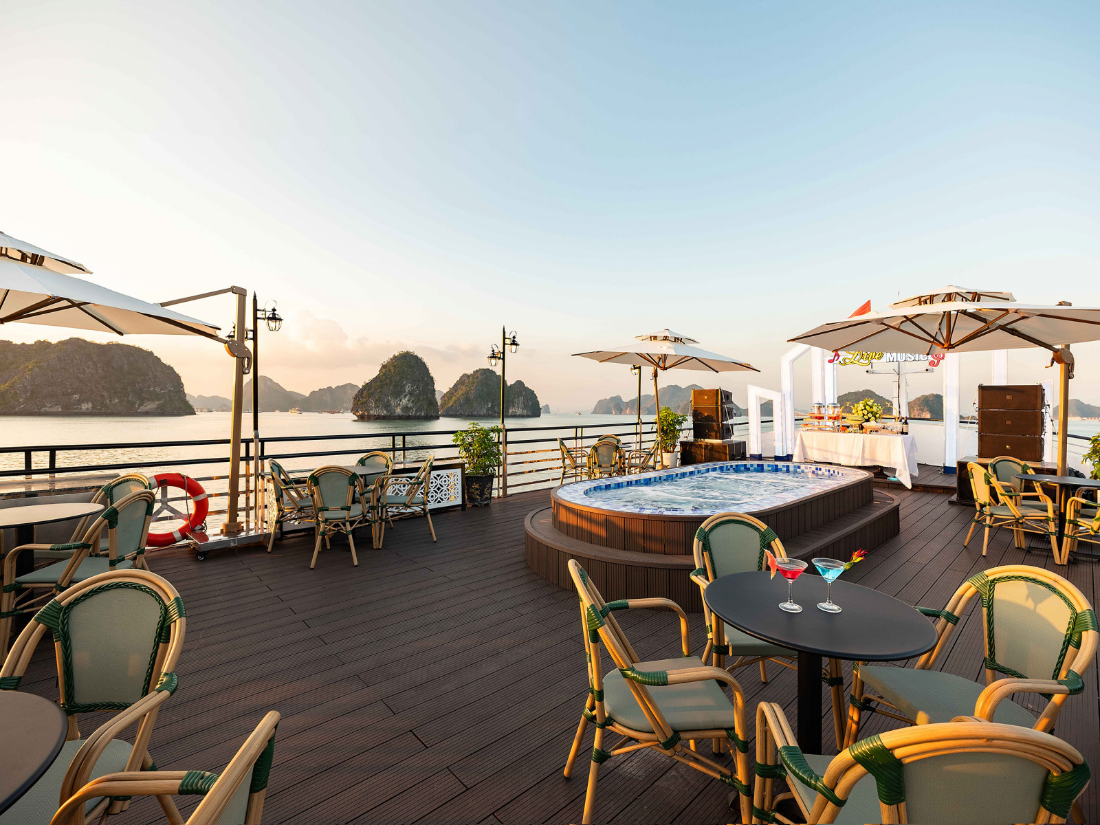 COZY BAY CRUISE 5*- HALONG BAY - 1 DAY - JOIN GROUP TOUR - Image 21