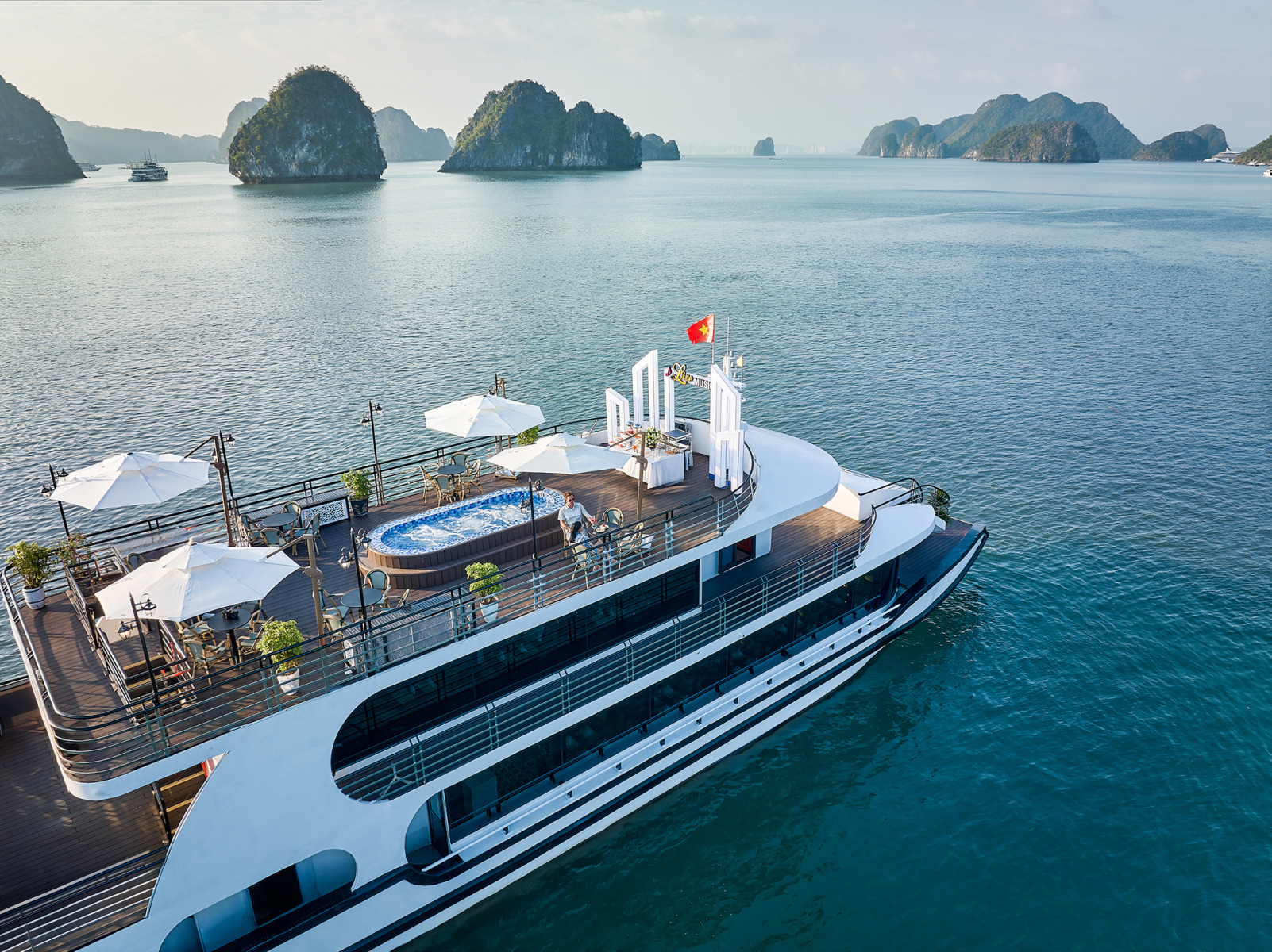 COZY BAY CRUISE 5*- HALONG BAY - 1 DAY - JOIN GROUP TOUR - Image 2