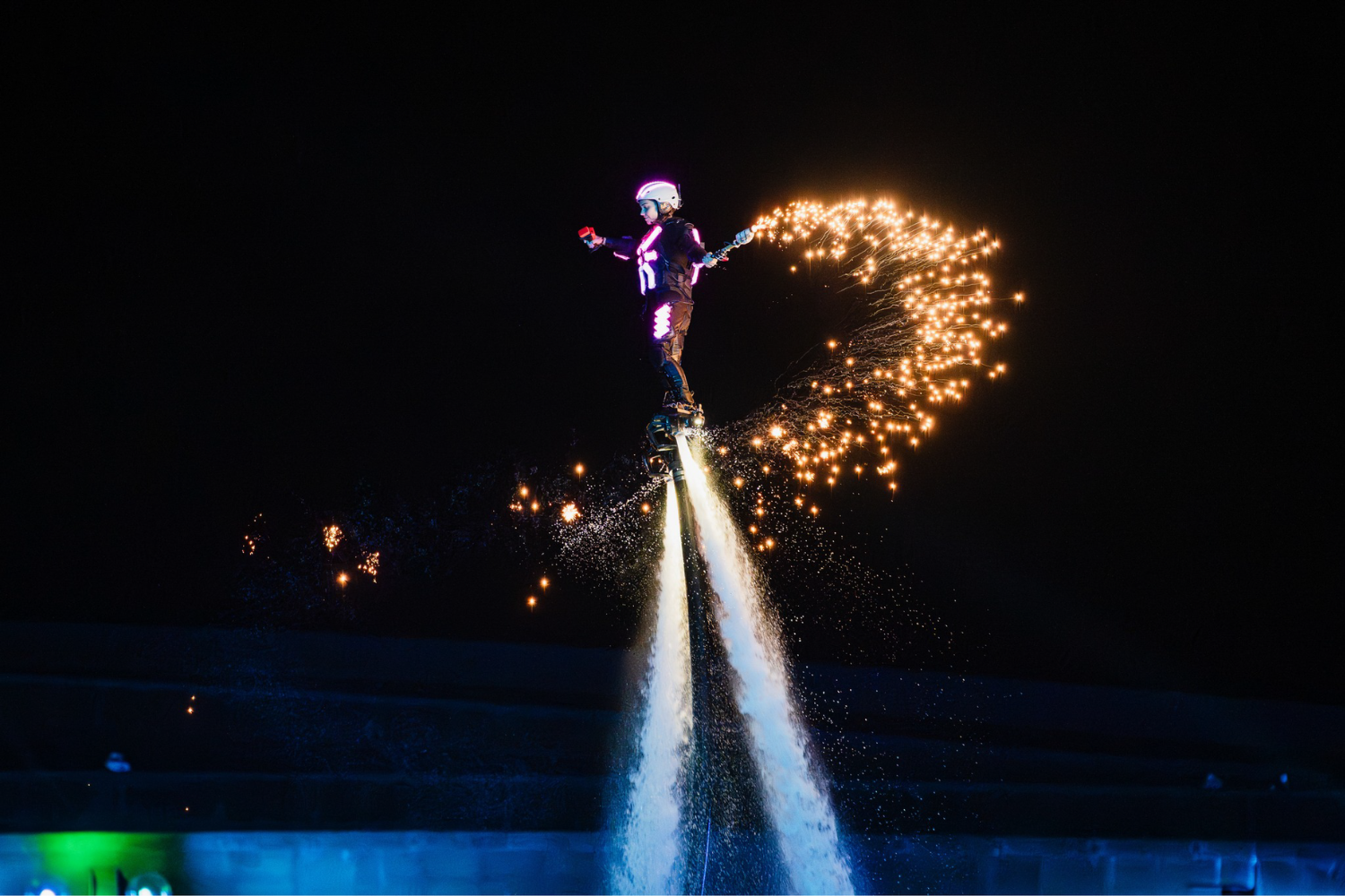 Phu Quoc Evening Wonders: Beach, Show, BBQ & Fireworks - 8 hours - join group tour - Image 9