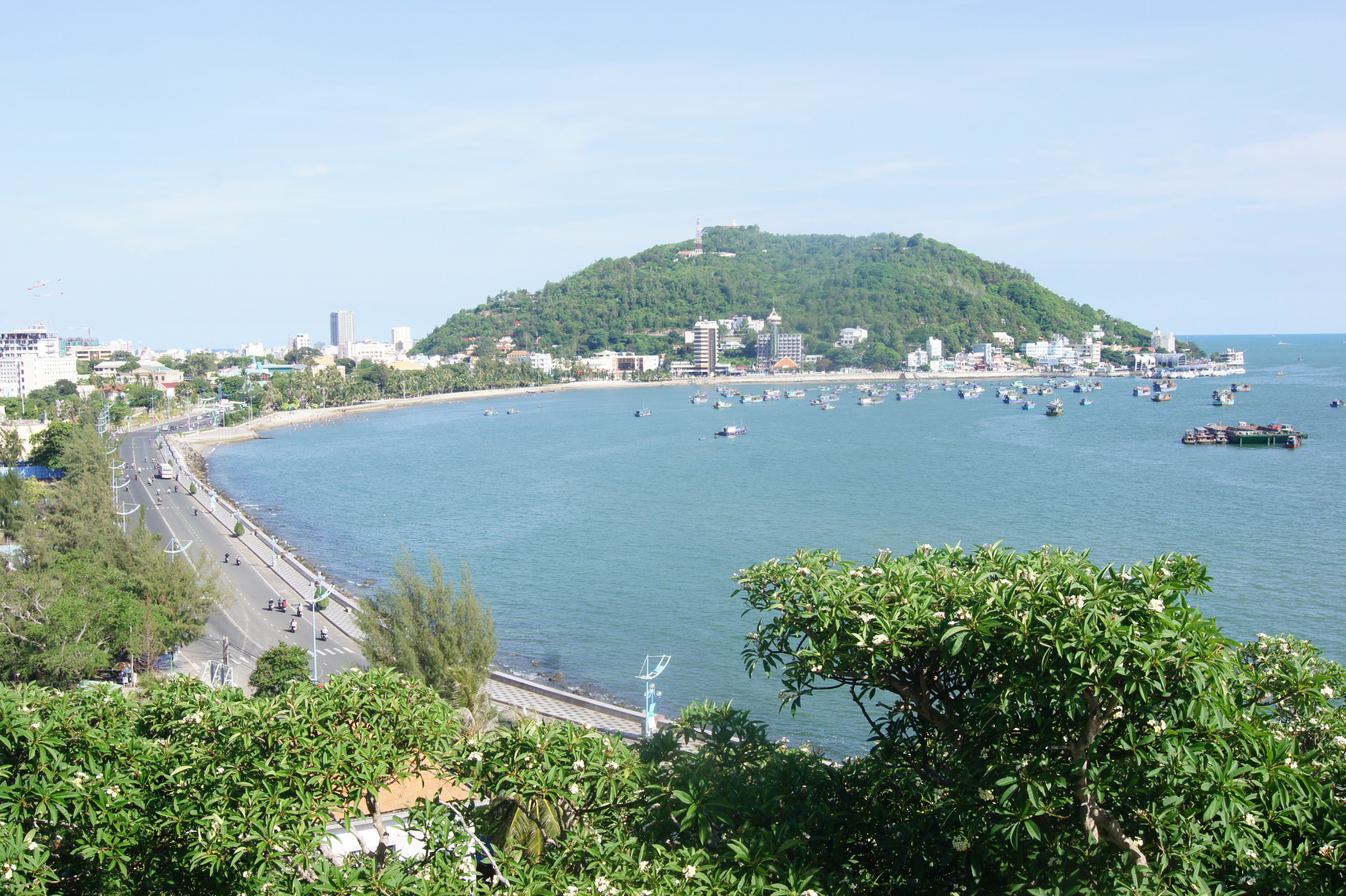 VUNG TAU HIGHLIGHTS AND BEACH RELAXION - Image 6